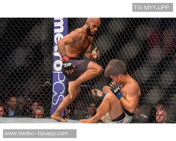 米奇约翰逊强调阵容深度的重要性每个人都需发挥作用以应对挑战 米奇约翰逊强调阵容深度的重要性每个人都需发挥作用以应对挑战