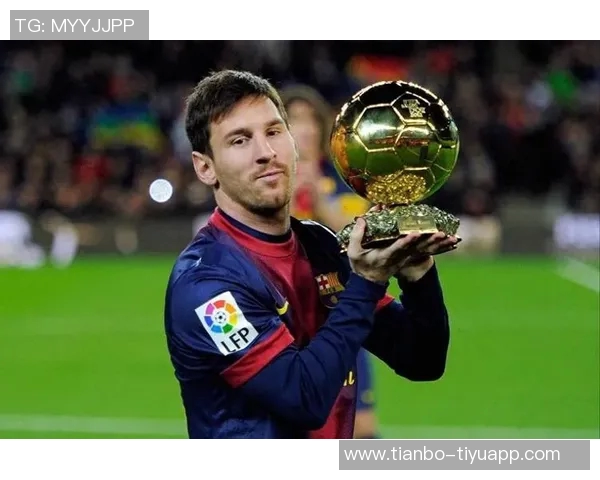 两位金球先生的传奇相遇2006年魔笛首秀梅西国家队首球回顾 两位金球先生的传奇相遇2006年魔笛首秀梅西国家队首球回顾