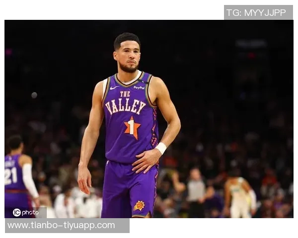 布克右腹股沟拉伤一周后将接受重新评估的最新消息 布克右腹股沟拉伤一周后将接受重新评估的最新消息